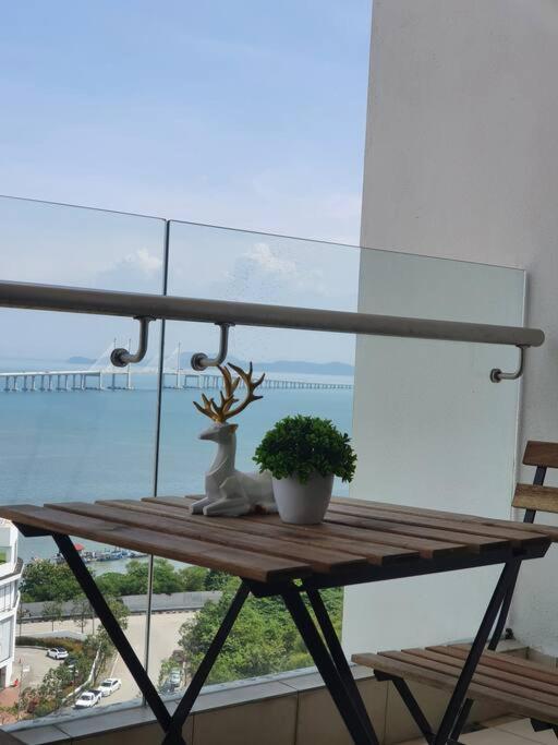Apartment Southbay Seaview A16 #10minqueensbay #15minspice *