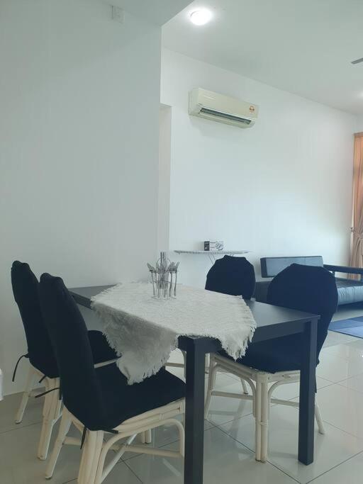 Southbay Seaview A16 #10minqueensbay #15minspice Apartment