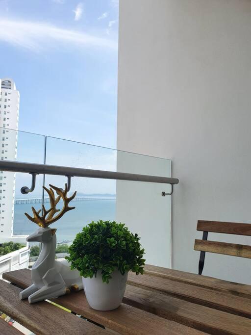 Apartemen Southbay Seaview A16 #10minqueensbay #15minspice *